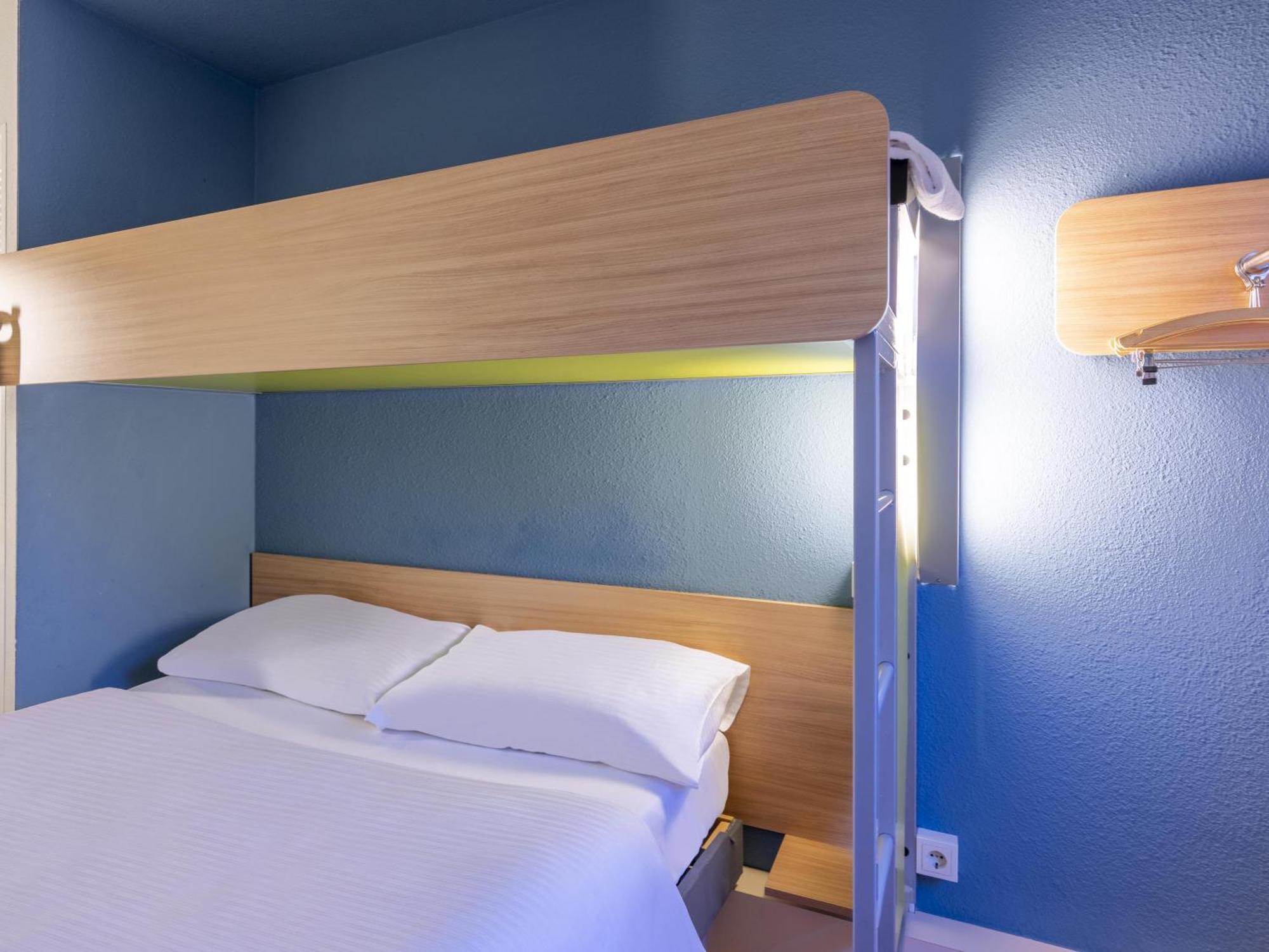 B&B Hotel Giessen-Linden Linden  Екстериор снимка